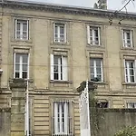 Hotel Chateau Des Jacobins 3*
