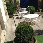 Chateau Des Jacobins Ξενοδοχείο Αζάν