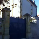 Chateau Des Jacobins Αζάν