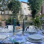 Hotel Chateau Des Jacobins 3*