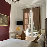 Chateau Des Jacobins Αζάν