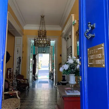 Chateau Des Jacobins אז'ן