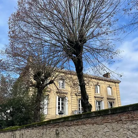 Hotell Chateau Des Jacobins