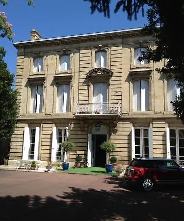 Hotel Chateau Des Jacobins 3*
