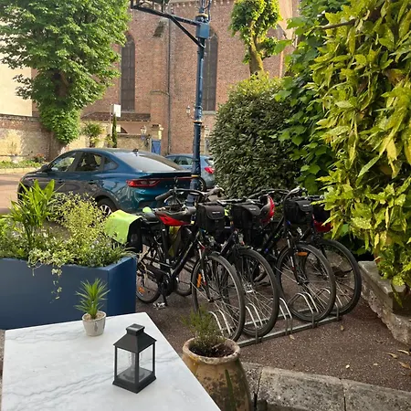 Chateau Des Jacobins Hotel