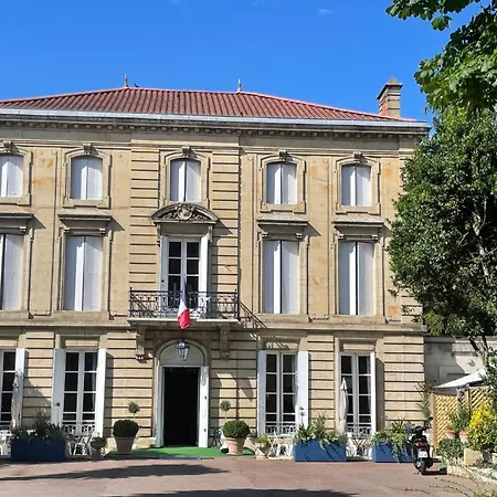 Hotel Chateau Des Jacobins 3*