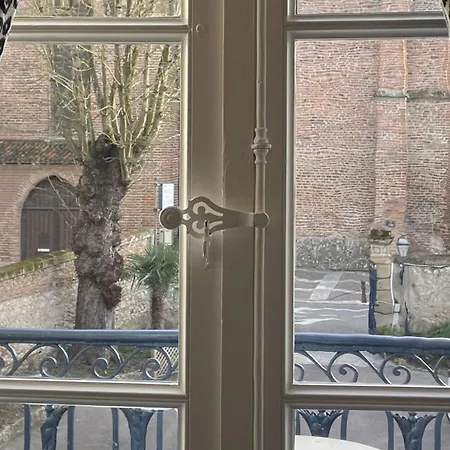 Chateau Des Jacobins Hotel 3*