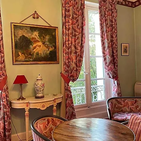 Chateau Des Jacobins 3* Agen