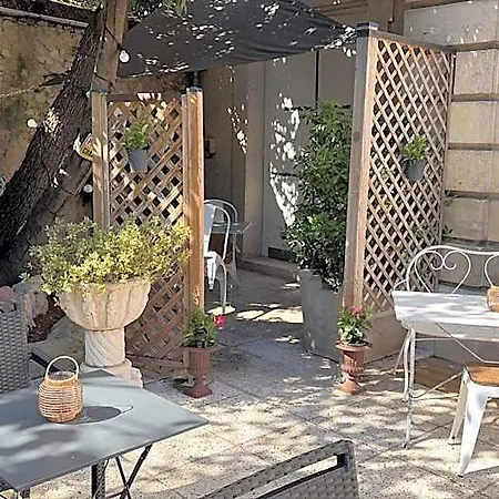 מלון Chateau Des Jacobins
