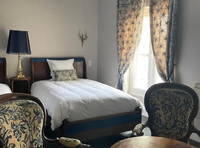 Chateau Des Jacobins אז'ן