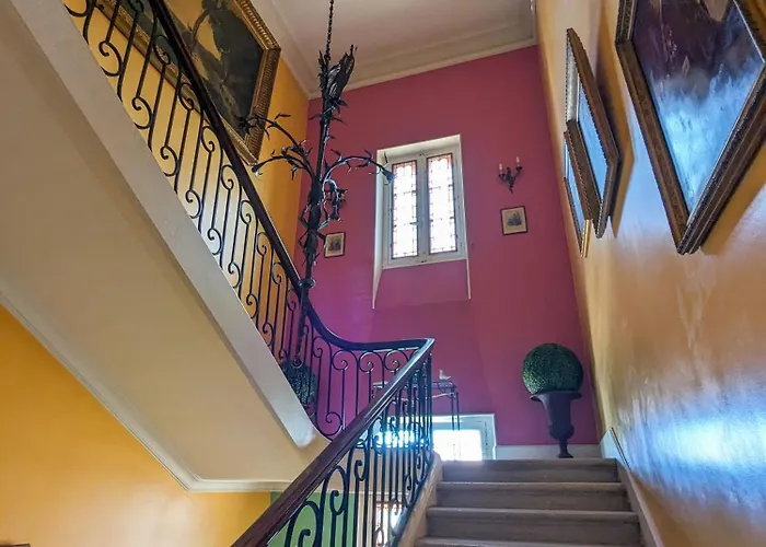 מלון Chateau Des Jacobins