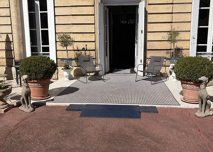 Chateau Des Jacobins 3* Agen